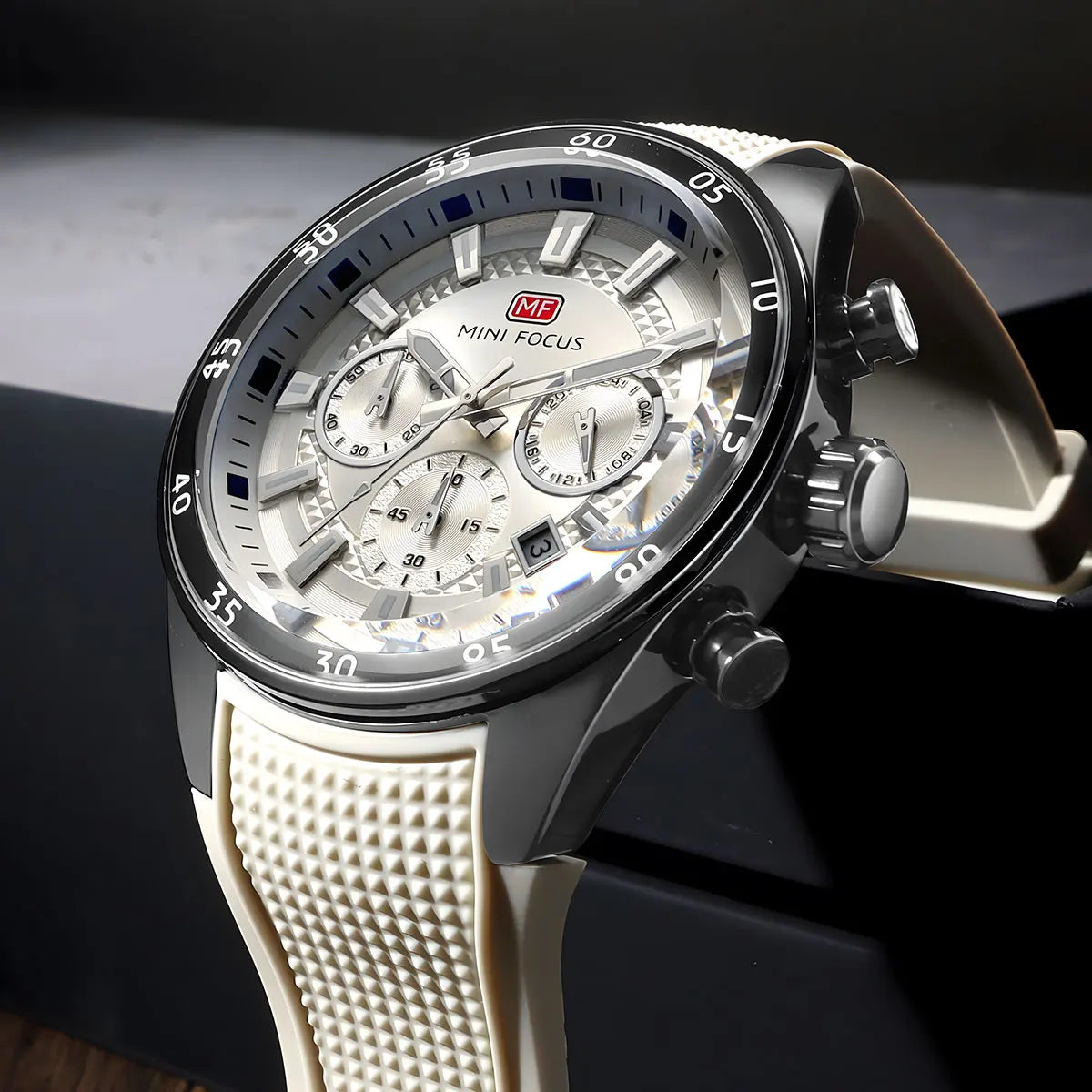 2026 New MINI FOCUS Men's Sports Quartz Watch Casual Analog Wrist Watch with Luminous Hands Silicone Strap Date Water Resistant