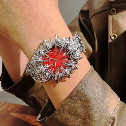 Y2K Watch European American Watches Irregular Dragon Scale Pointed tin Solder Light Luxury Men Gift Niche Quartz Wristwatch