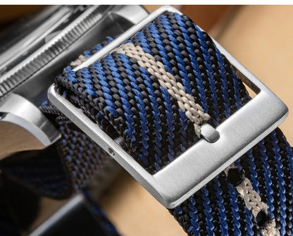 ADDIESDIVE Luxury GMT Men's Diving Watch 200m Waterproof Bubble Mirror Glass Quartz Watch BGW9 Blue Luminous Sports Watch AD2044